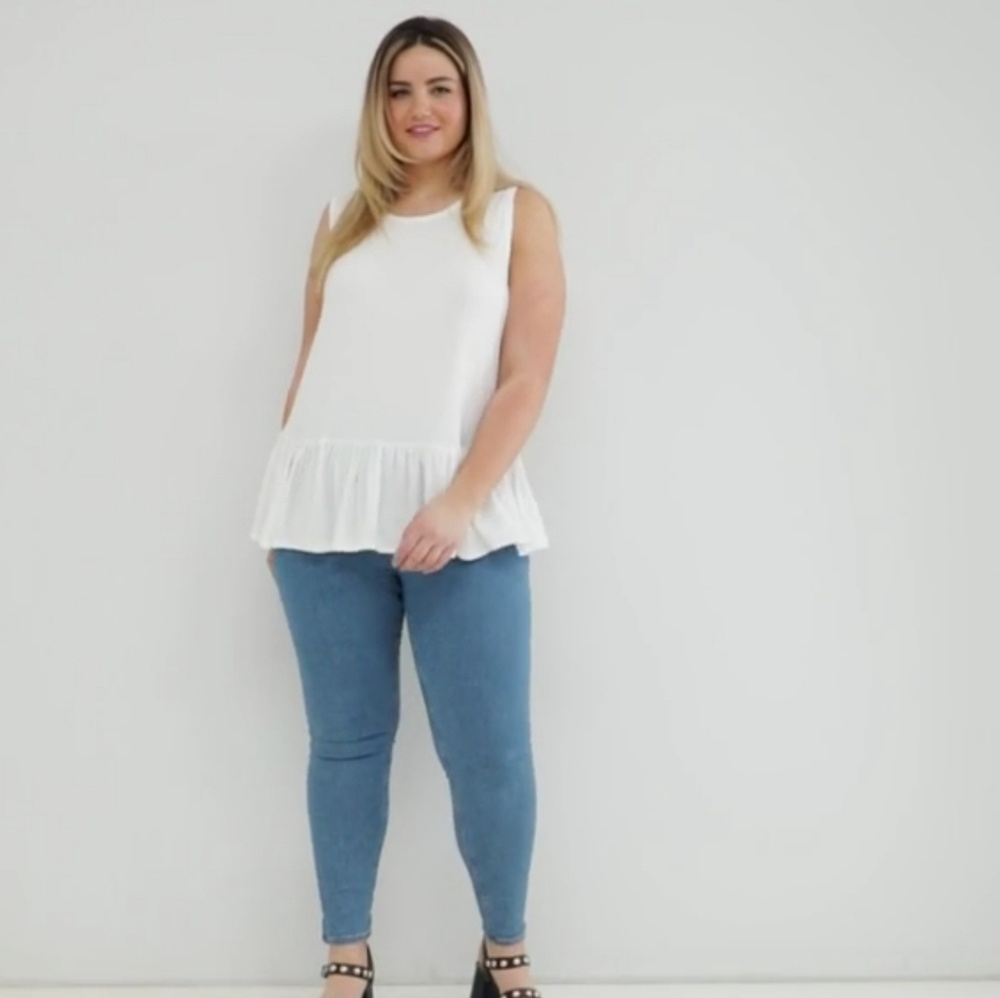 Stretchy Pelplum White Top